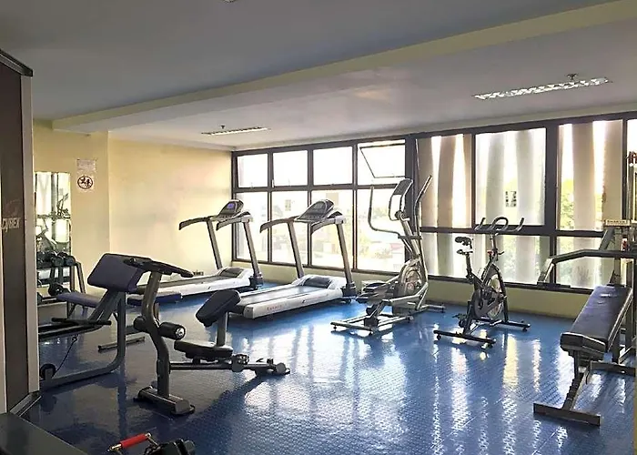 Malate Bayview Mansion Sea View 1 Bedroom 5* مانيلا