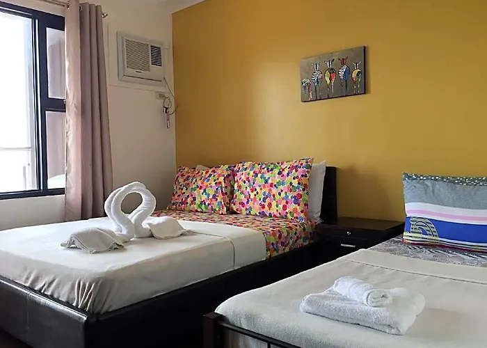 فندق Malate Bayview Mansion Sea View 1 Bedroom مانيلا